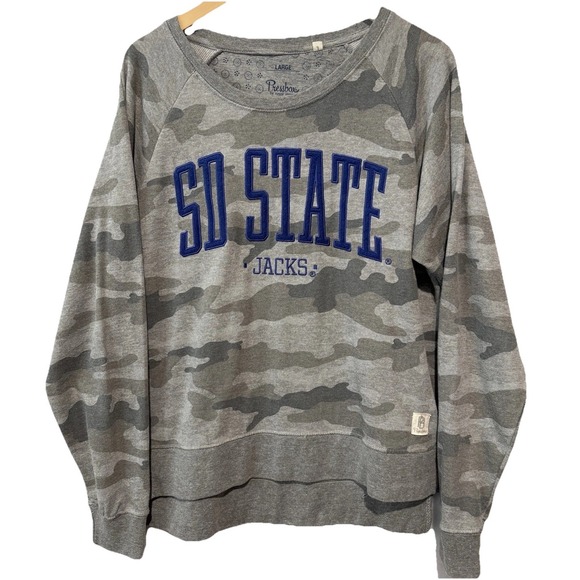 Pressbox Tops - Pressbox South Dakota State Jackrabbits Women's Raglan Camo Sweatshirt Size L